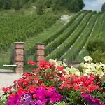 Фермерский дом La Giribaldina Winery & Каламандрана