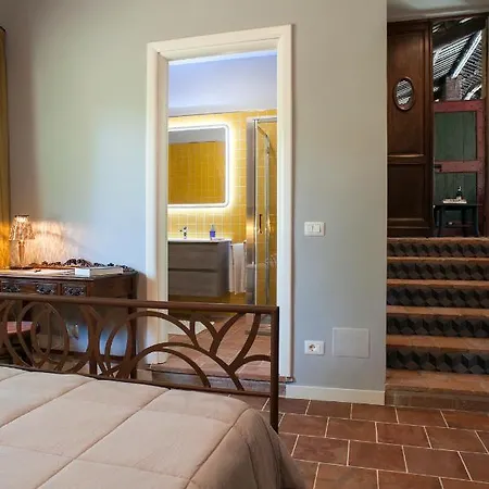 Farm stay La Giribaldina Winery & Farmhouse