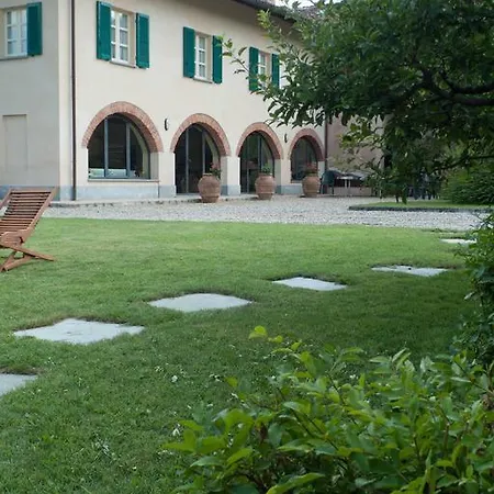 Feriegård La Giribaldina Winery & *